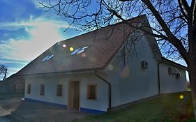 Vinařství Výmola